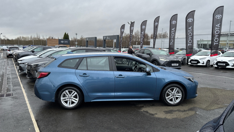 Toyota Corolla 1.8 VVT-i Hybrid Icon Tech 5dr CVT Hybrid Estate